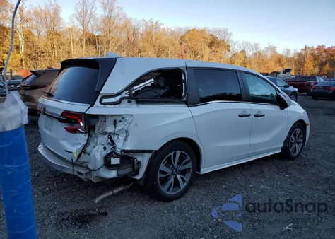2022 Honda Odyssey Touring из США, поврежденный, VIN 5FNRL6H8XNB049162